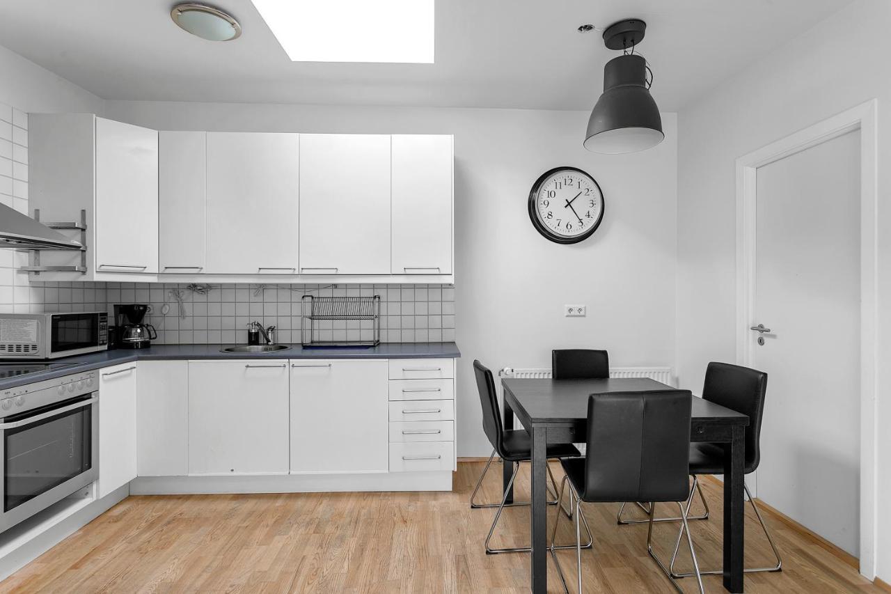 Baron Downtown Apartments Reykjavik Ngoại thất bức ảnh