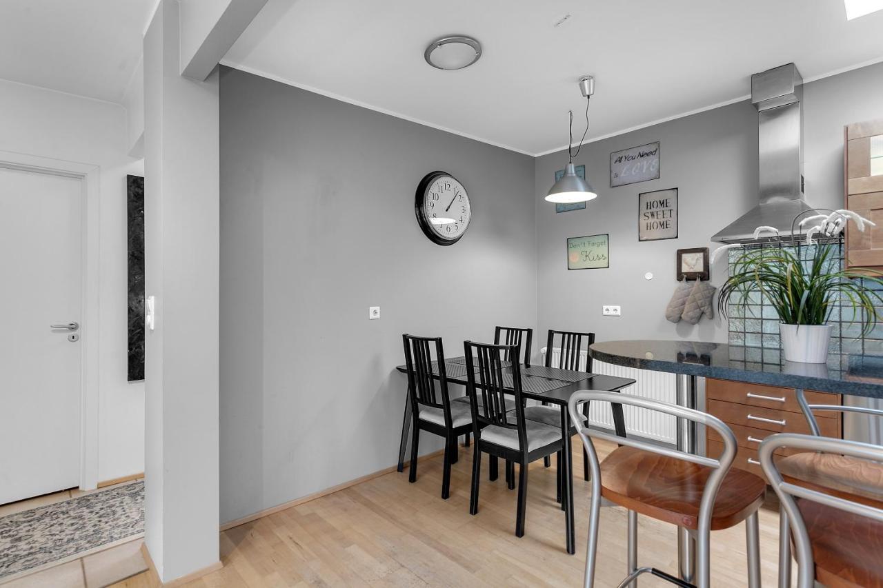 Baron Downtown Apartments Reykjavik Ngoại thất bức ảnh