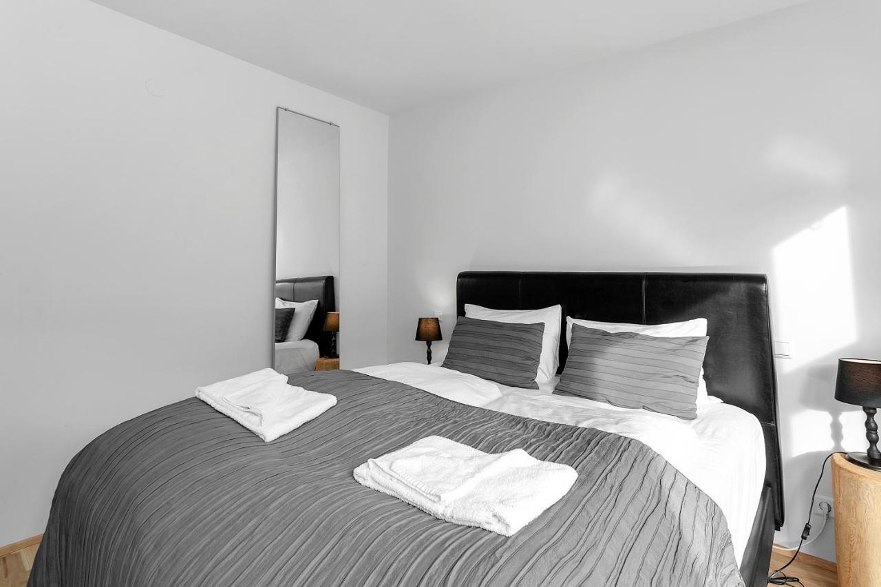 Baron Downtown Apartments Reykjavik Ngoại thất bức ảnh